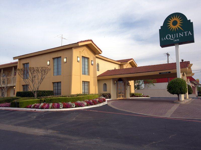 Red Roof Inn Plano Bagian luar foto